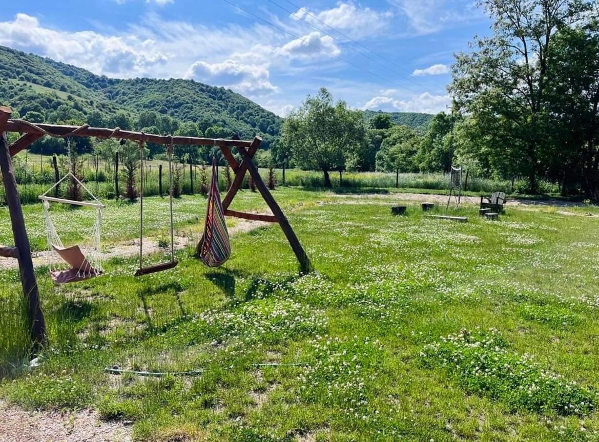 Kinder Valley Morlaca Cluj Екстериор снимка