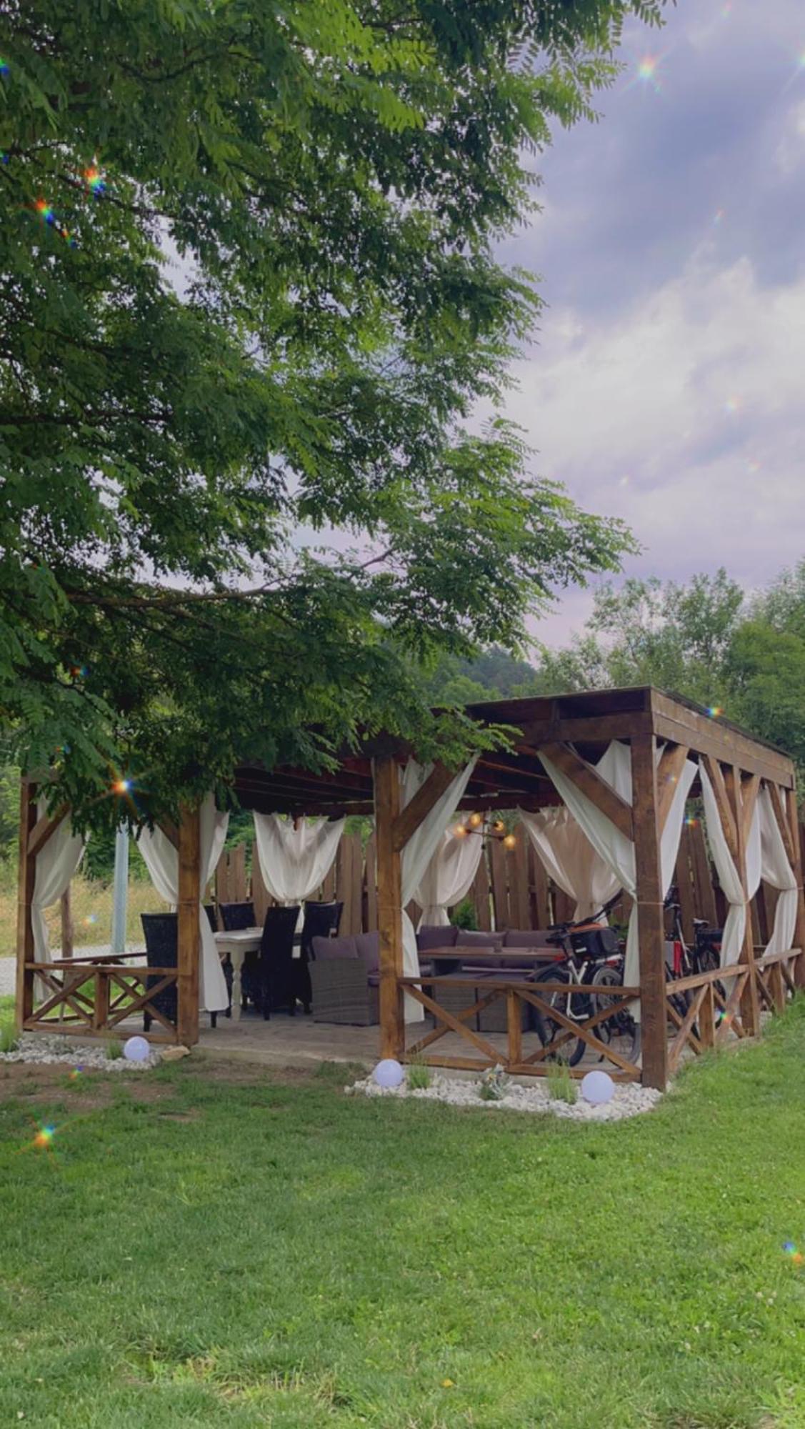 Kinder Valley Morlaca Cluj Екстериор снимка